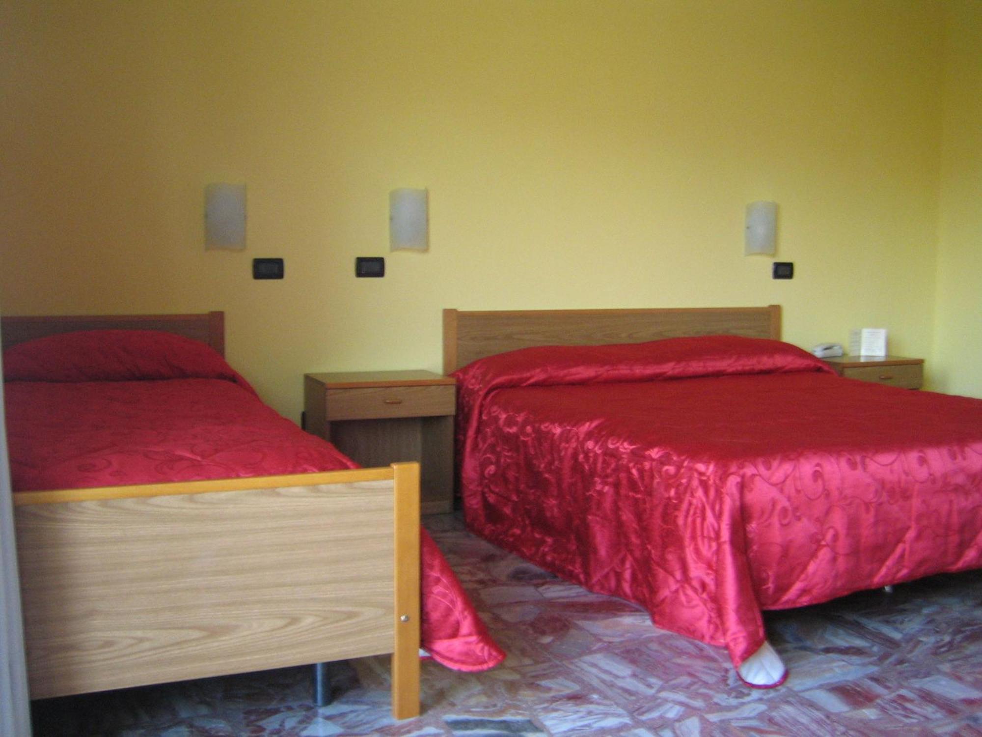 Albergo Carpino Mangone  Exterior photo